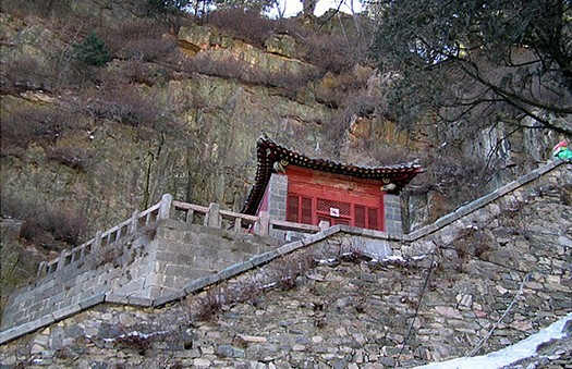 Mountain tai climbing 31