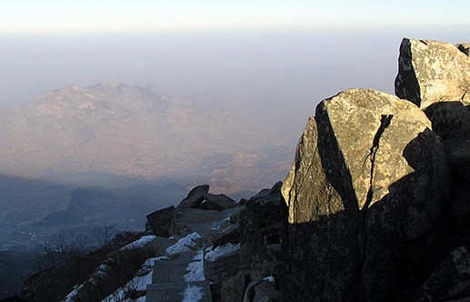 Mountain tai climbing 54