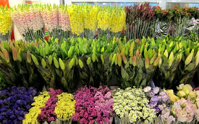Kunming flower market 03