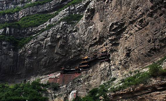 Hanging temple 03