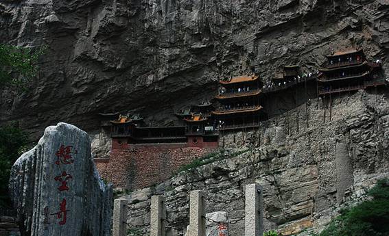 Hanging temple 05