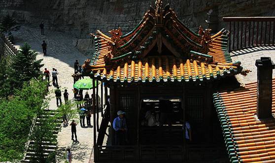 Hanging temple 22