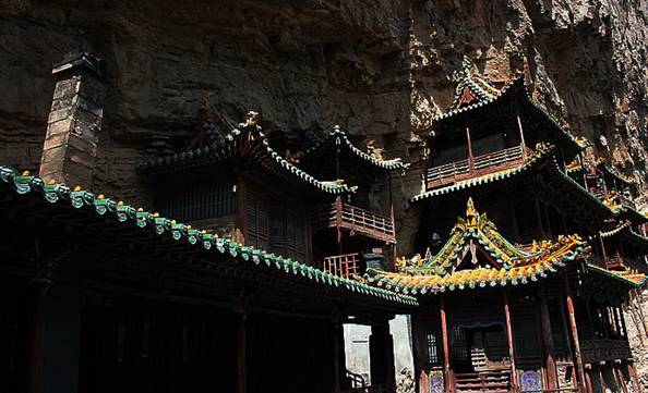 Hanging temple 23