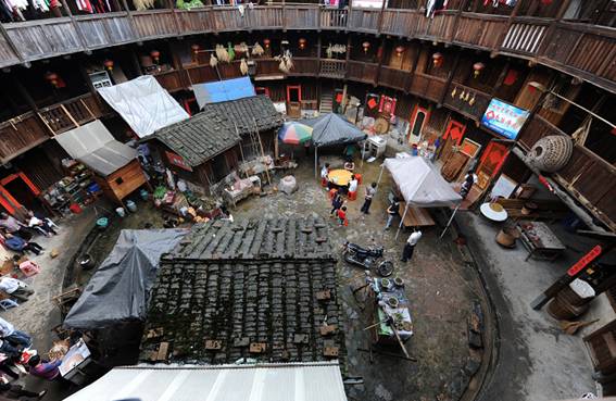 Tulou 04