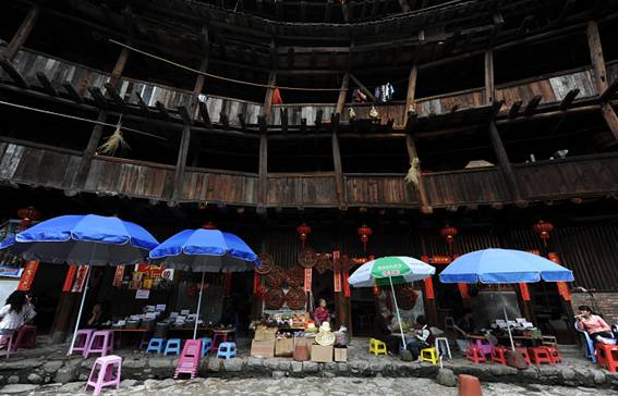 Tulou 06