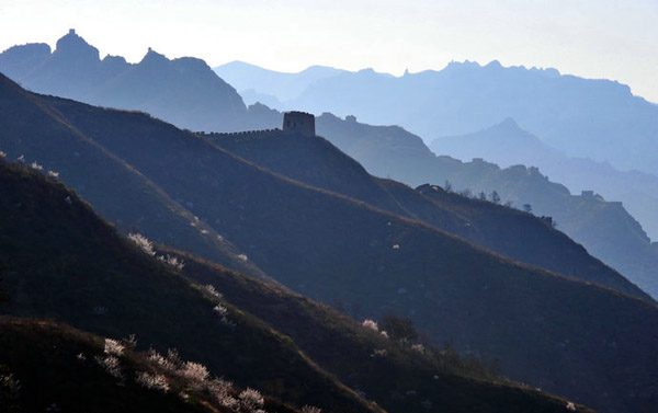Srping outing in jinshanling great wall 04