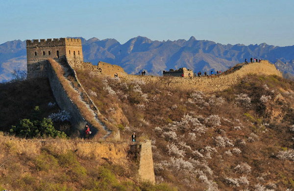 Srping outing in jinshanling great wall 09
