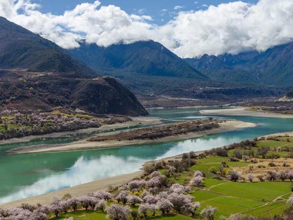 Yarlung Tsangpo River in a high Tibet valley