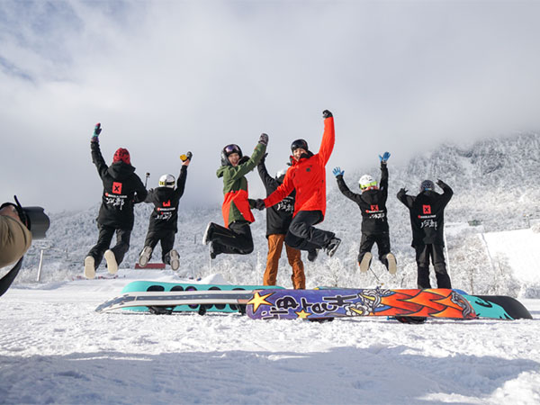 Ski field at Xiling Snow Mountain in Sichuan Ski field at Xiling Snow Mountain in Sichuan