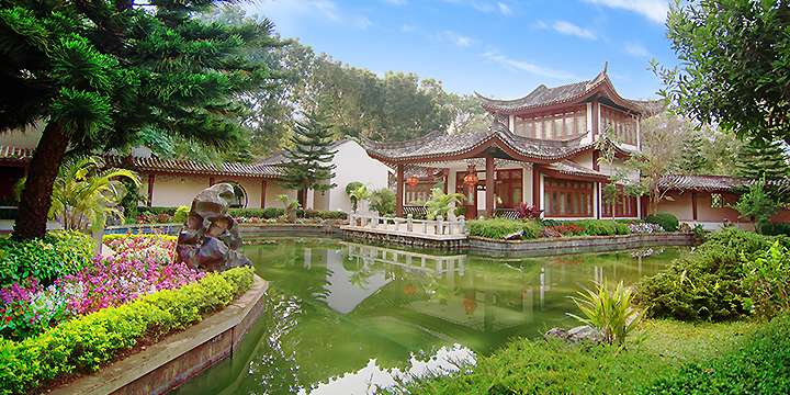 How to Spend a 12 Hour Layover in Shanghai