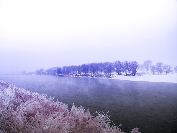 Frozen Songhua River landscape in northeast China