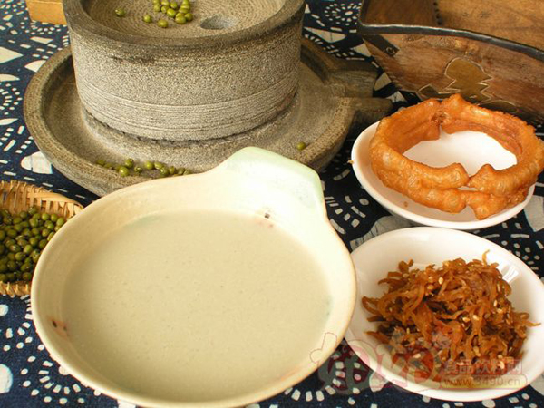 Top 10 famous snacks in Beijing Top 10 famous snacks in Beijing