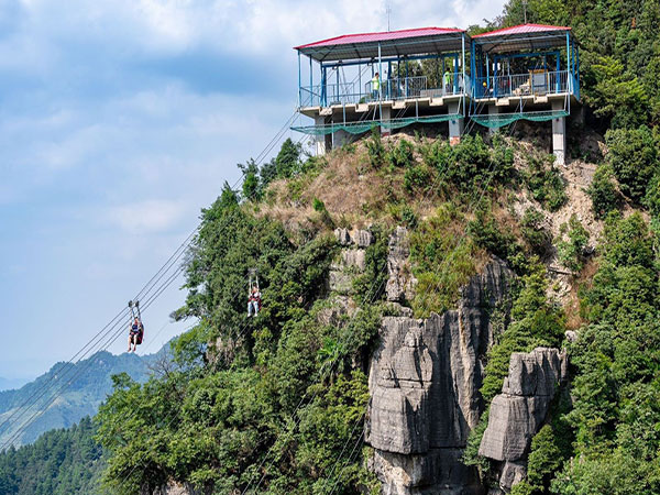 Dream ordovician high altitude zipline