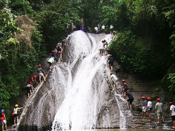 Gudong waterfall 02