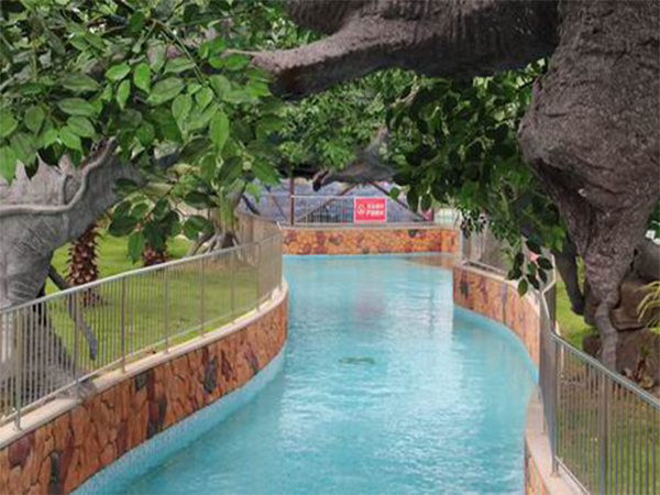 Luoshan lake water park 05