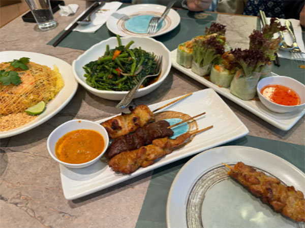 Sun thai southeast asian restaurant 01