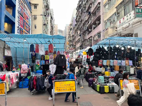 Ladies market 01