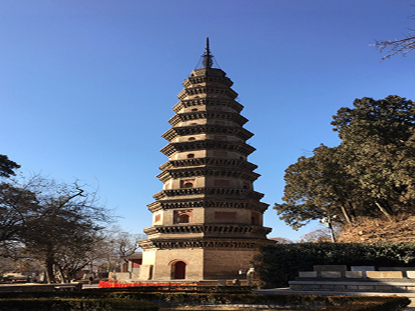 Lingyan Monastery 2
