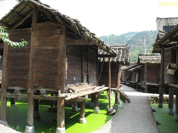 Datang Miao Village 04