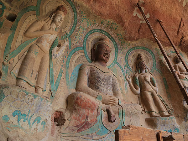 Bingling Thousand Buddha Caves 01