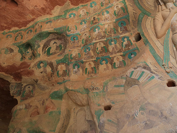 Bingling Thousand Buddha Caves 04