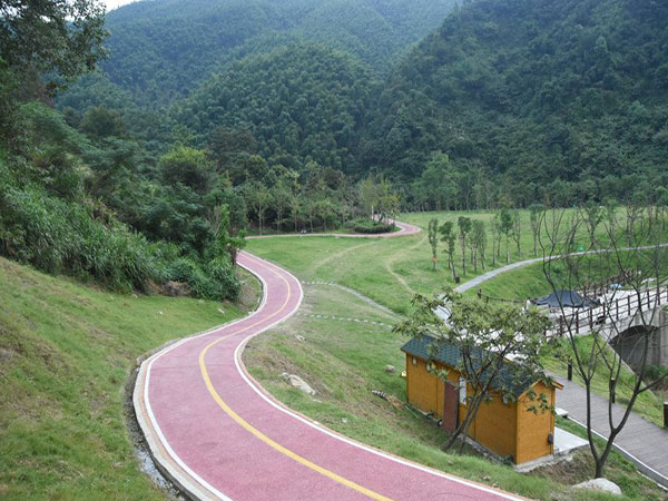Meiling mountain scenic spot 2