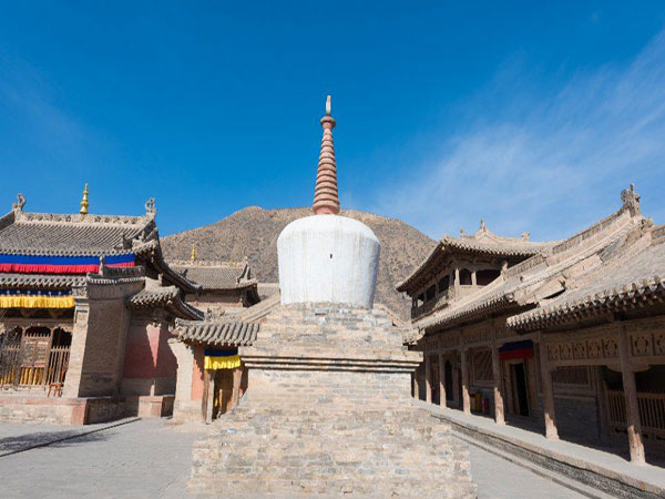 Qutan monastery 3
