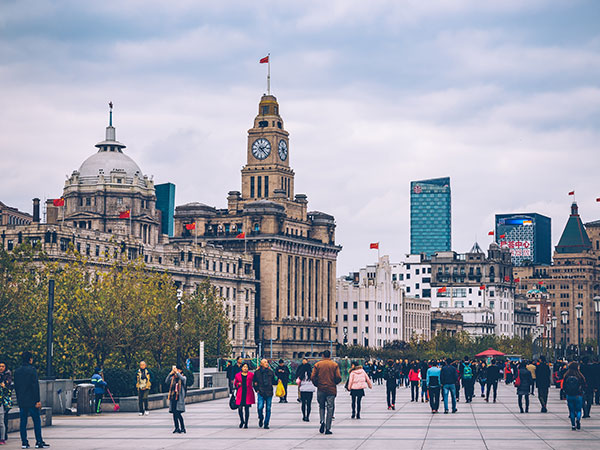 The bund 15