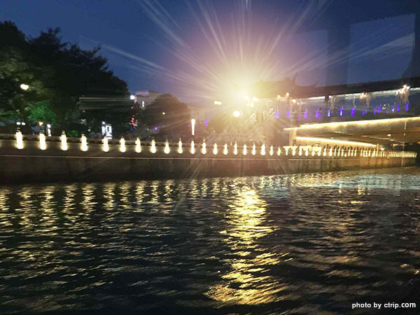 Acient Grand Canal Night Cruise in Suzhou Ancient Grand Canal Night Cruise