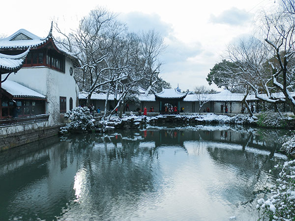 The Lingering Garden 3