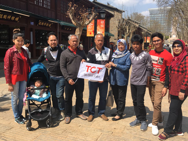 Tct clents muslim Street 02